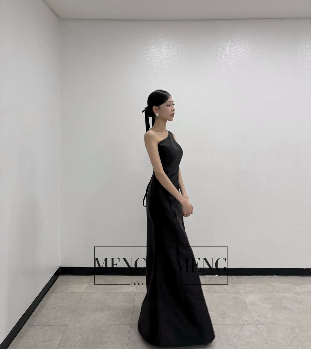 ZHUISHU فساتين سهرة سوداء بكتف - مراجعة Modern Korean Lifestyle وسعره